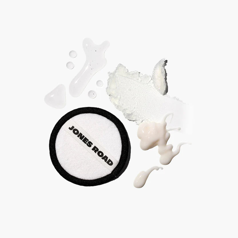 The Skincare Travel Kit No-Fuss Skincare