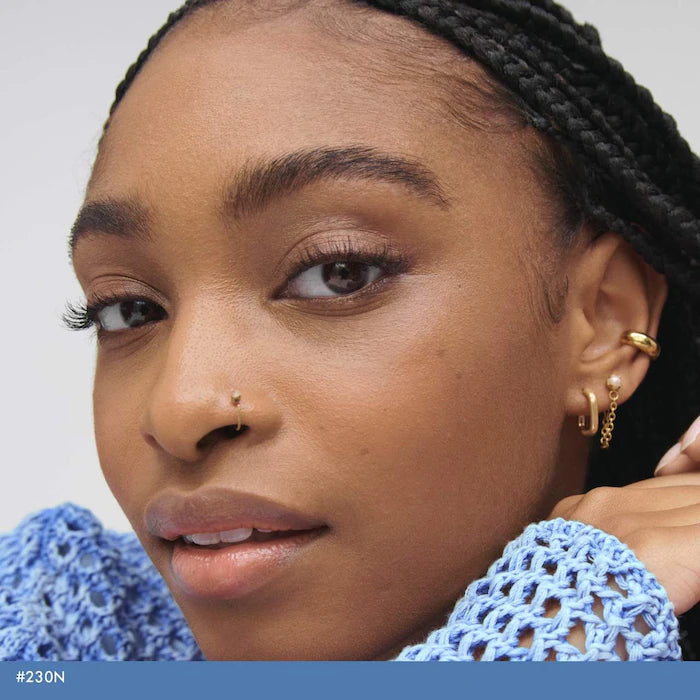 SEPHORA COLLECTION  Reveal The Real 12HR Soft Radiant Skin Tint