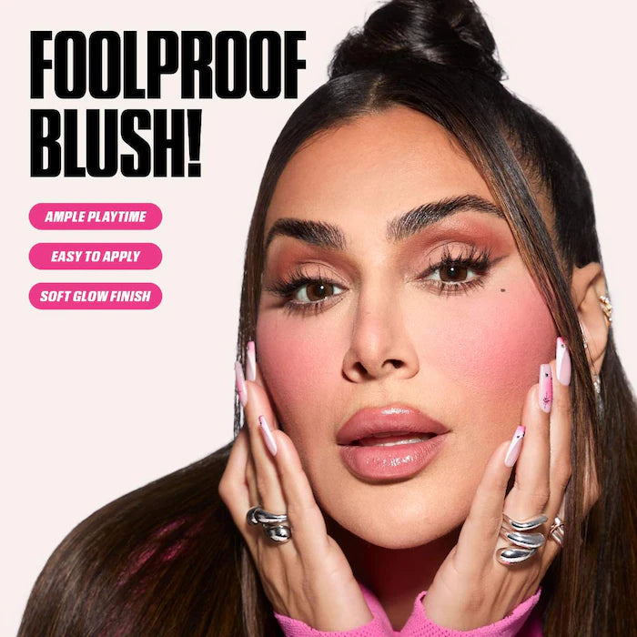 HUDA BEAUTY  Blush Filter Soft Glow Liquid BlushHUDA BEAUTY  Blush Filter Soft Glow Liquid Blush